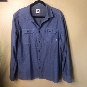 Men’s Reef Button Up Shirt 👕